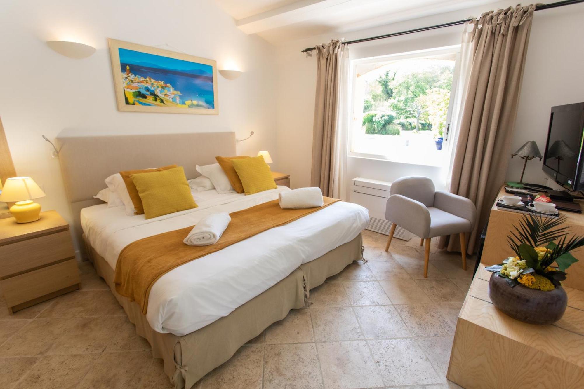 Hotel Le Verger Maelvi Grimaud Camera foto