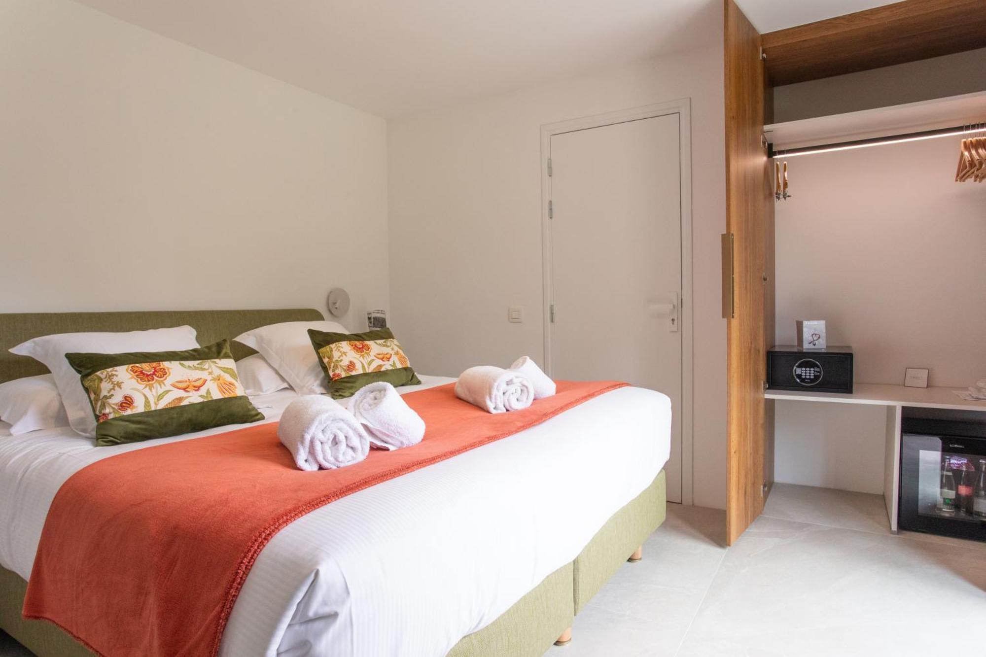 Hotel Le Verger Maelvi Grimaud Esterno foto